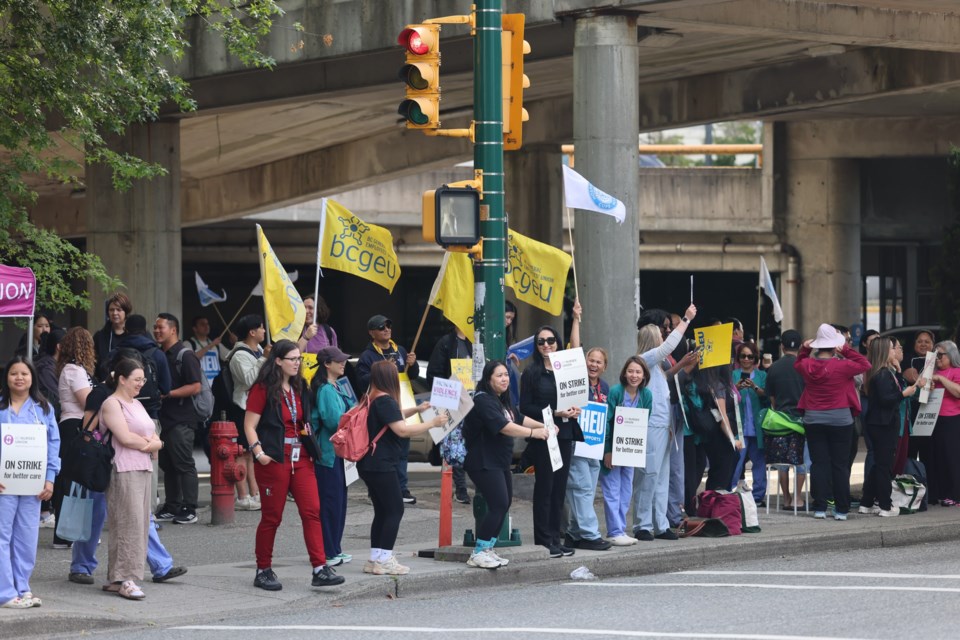 BC Nurses' Union pauses picket lines, enters mediation with employers
