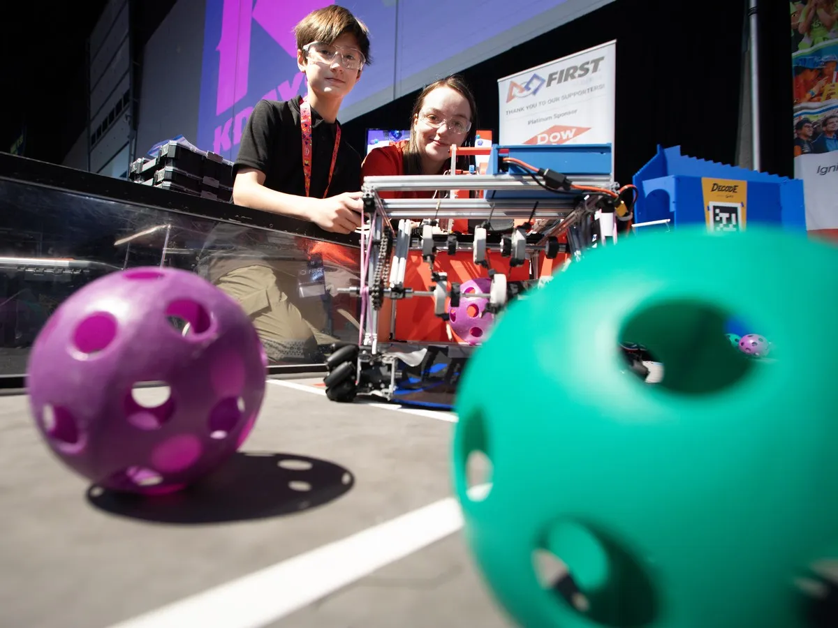 International robotics competition at KDays features over 1,000 students from 10+ countries