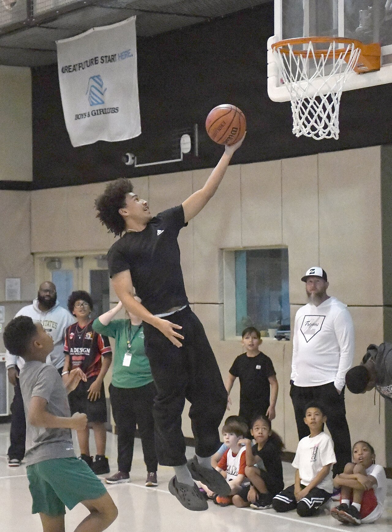 LayUp Youth Basketball aims to reach 3,500 young people by 2030 across Toronto neighborhoods
