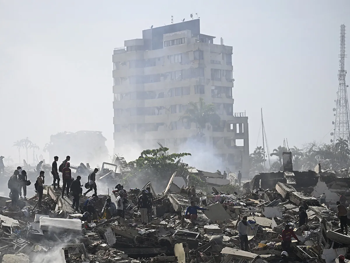 Calgary families seek word of loved ones after Venezuela earthquakes