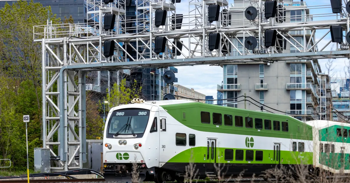 Over 200 km of GO, UP Express and TTC lines closing this weekend for maintenance