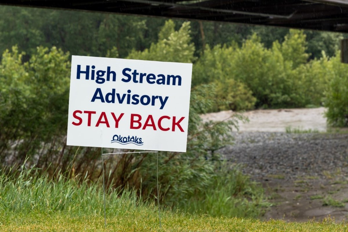 Sheep River near Okotoks remains high and cold despite streamflow advisory lift