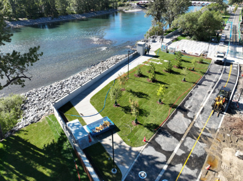 Sunnyside Flood Barrier now operational, protecting 2.4 km stretch against major flooding