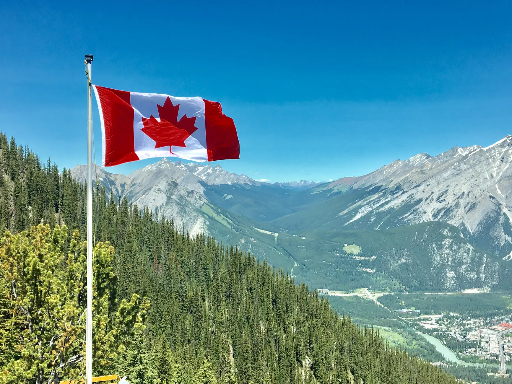 Young Albertans cool on separation while middle-aged voters lead the push for independence