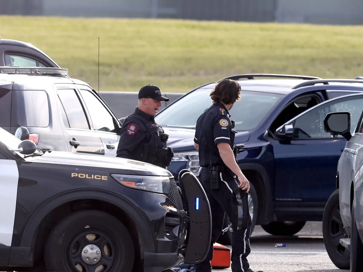 Woman dies after Calgary police shooting on Deerfoot