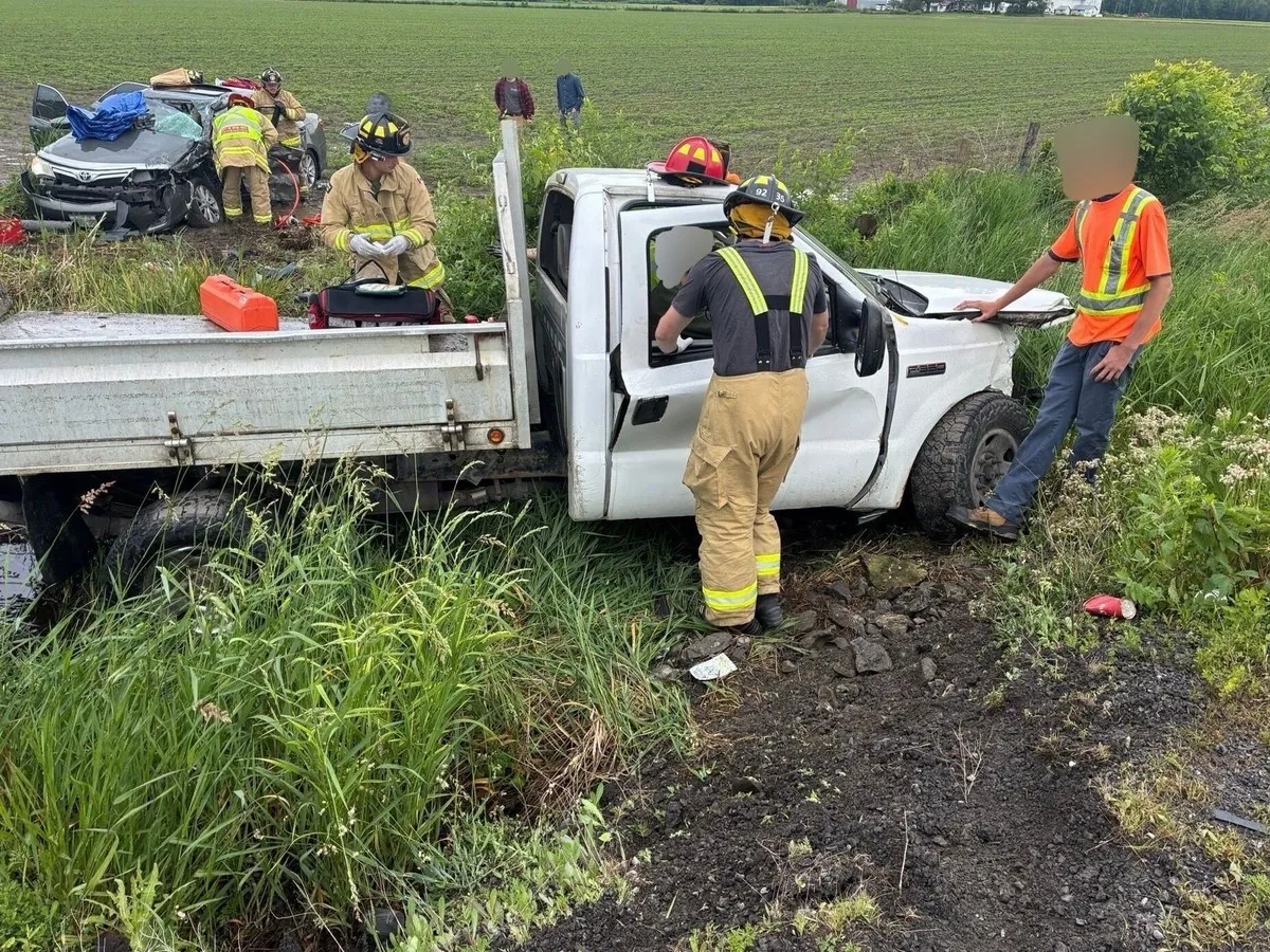 Child airlifted after south-end crash