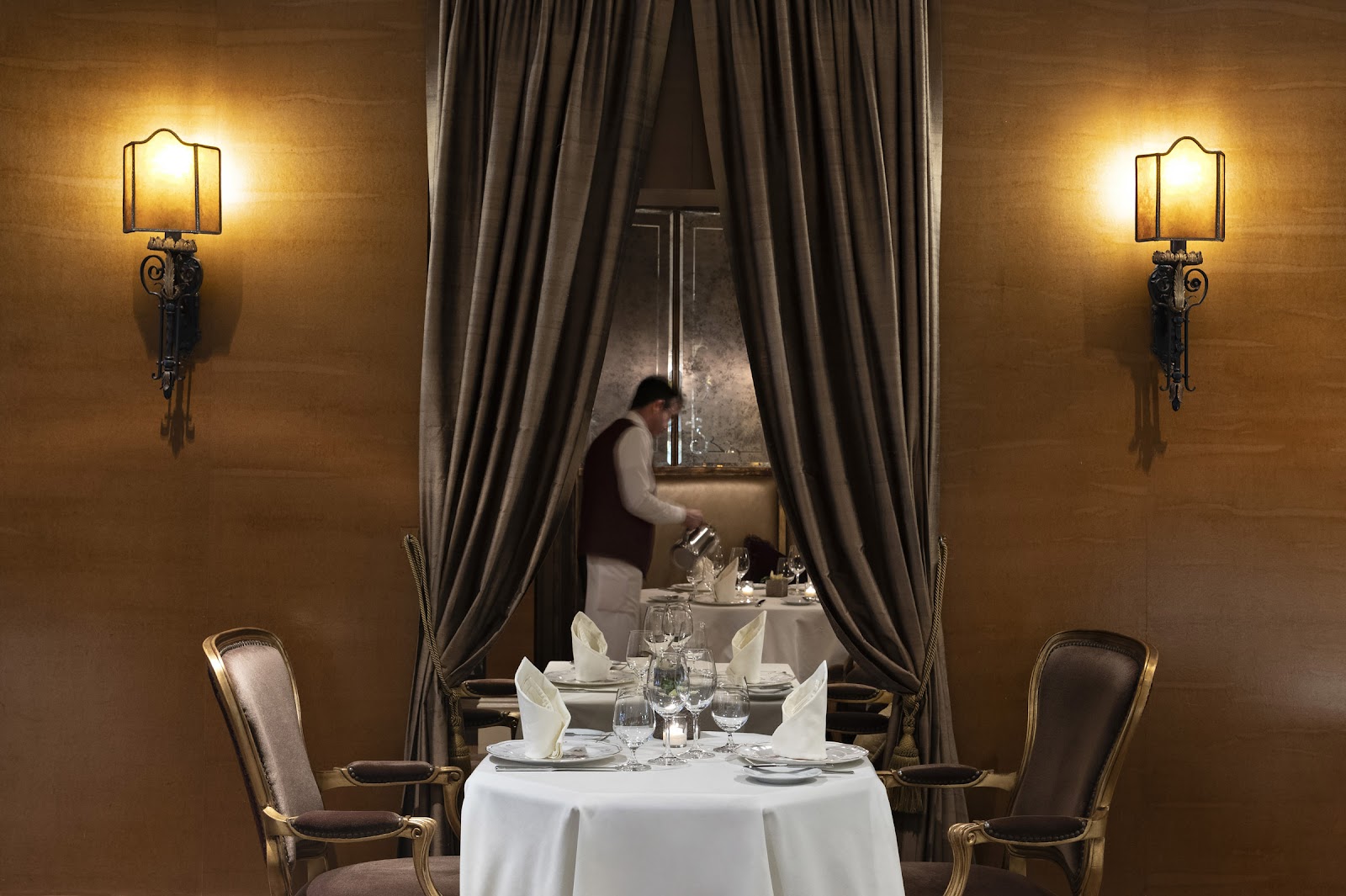 Chef Stefan Hartmann brings classical European cooking to Bacchus in Vancouver