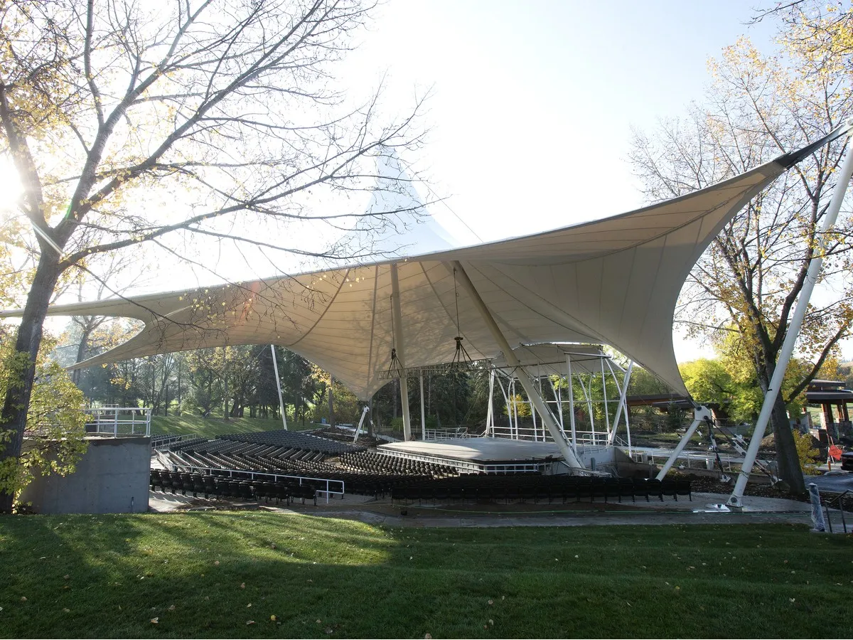 Alberta musicians gather for Canadian Unity benefit concert at Hawrelak Park