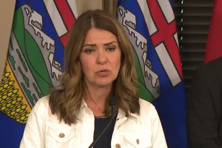 Alberta's $100 affordability rebate draws 106K applications despite website glitches