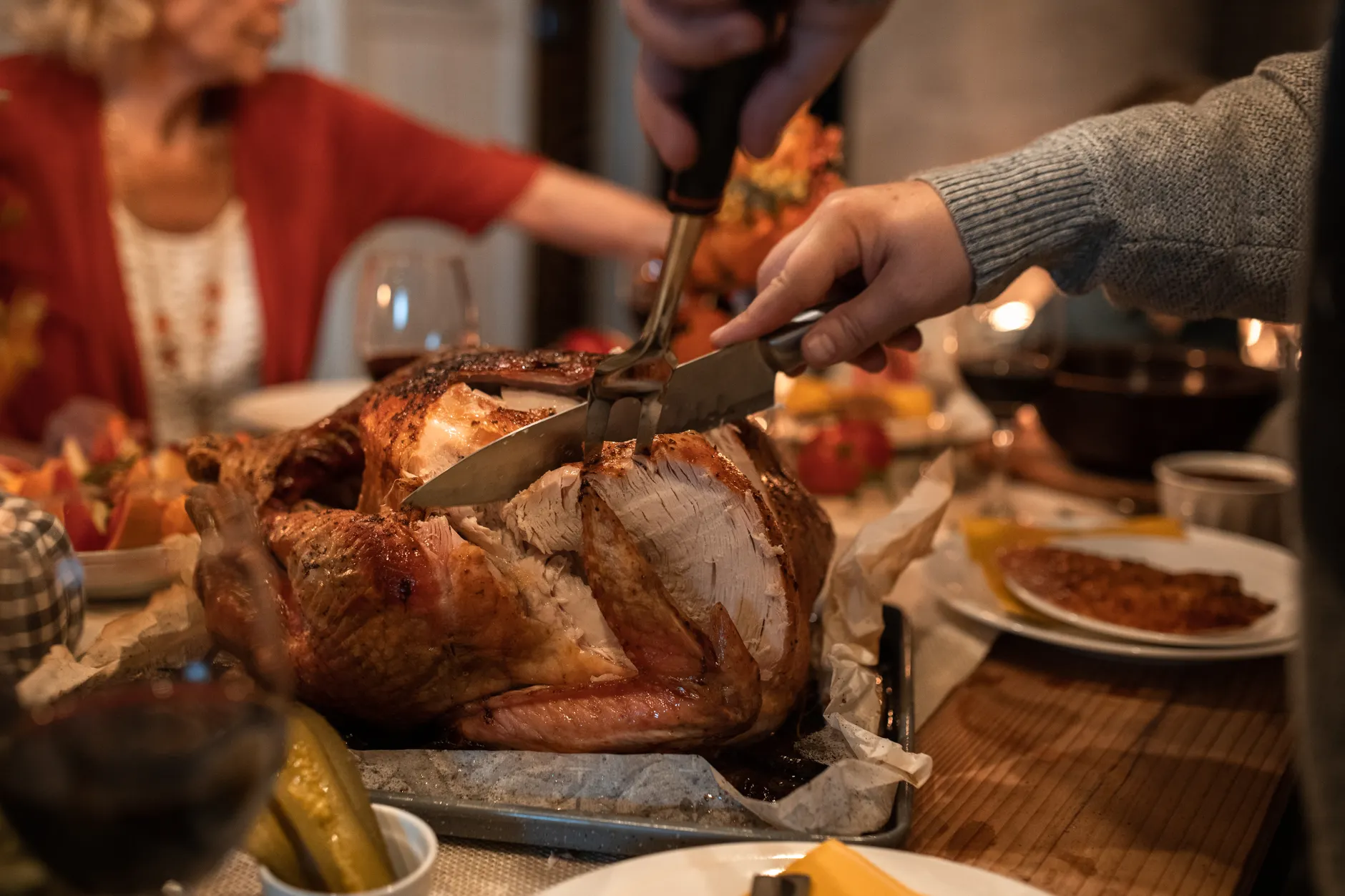 Scott Mission served over 500 people at annual Thanksgiving dinner as food insecurity deepens