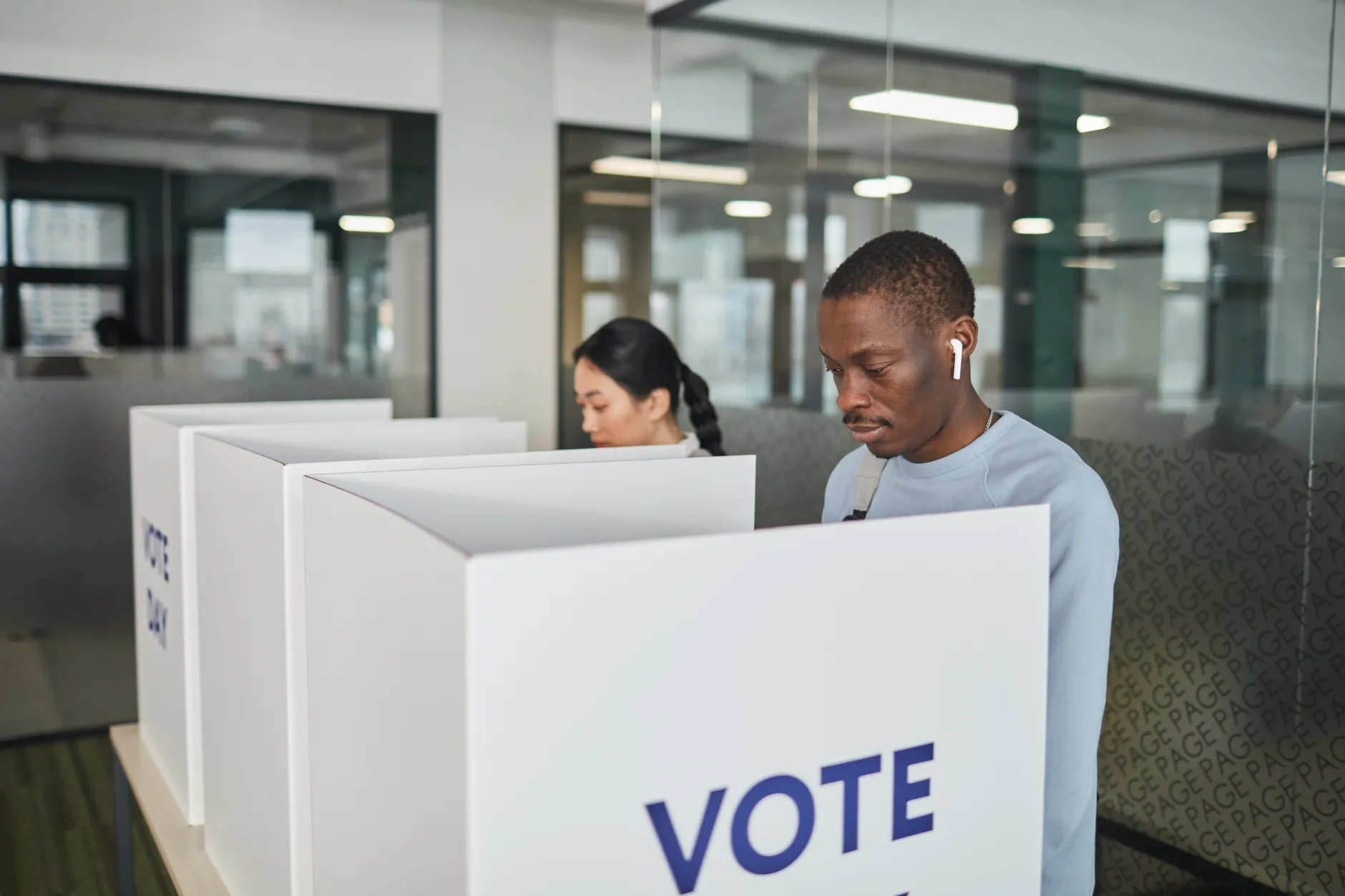 Verdun voters weigh housing, homelessness as three candidates make election pitch