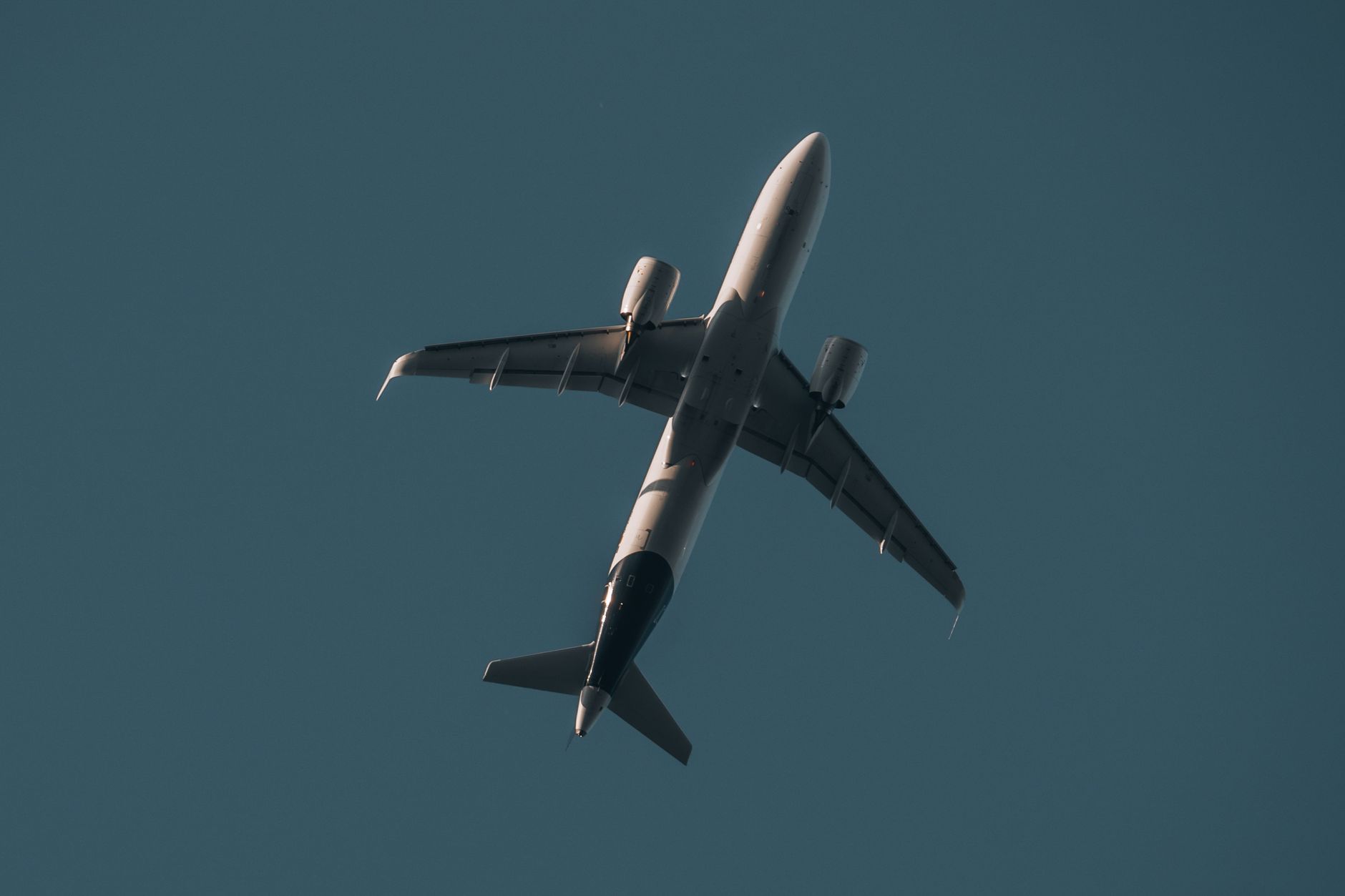 Air Canada flight ordered to stop on St. Louis runway seconds before takeoff