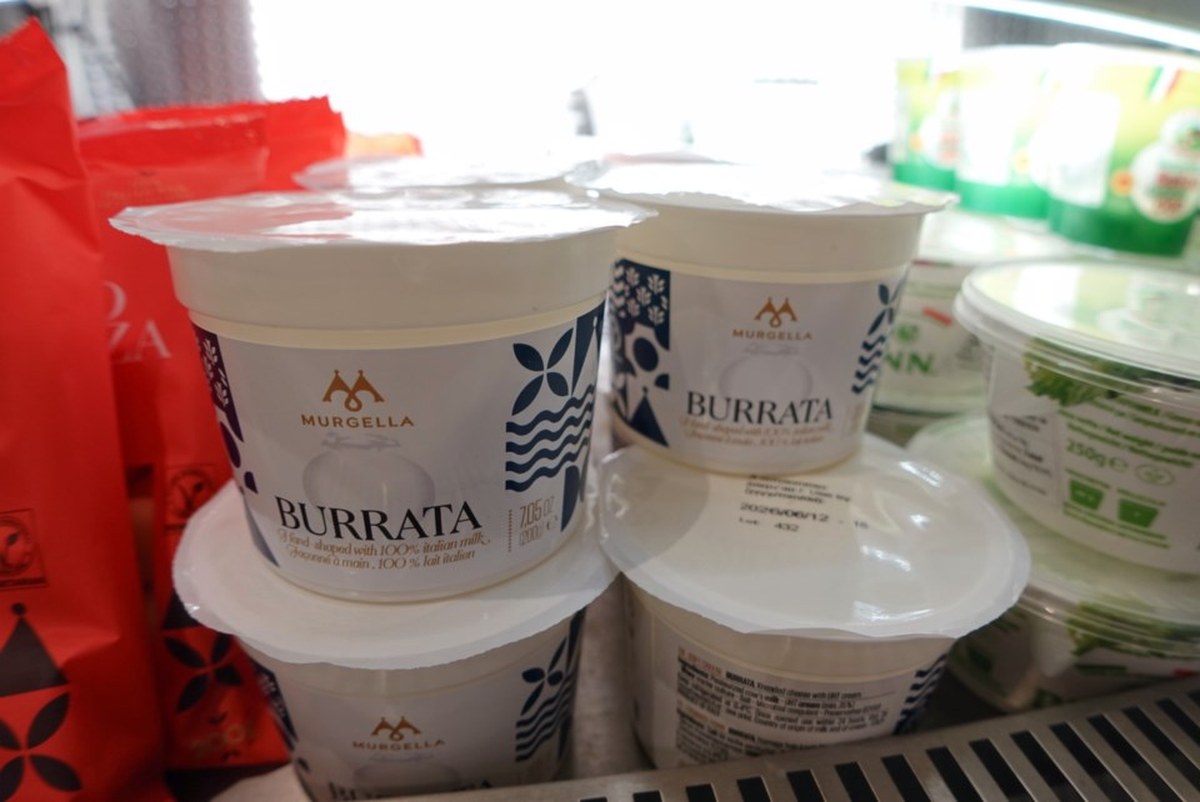 Valoroso Foods brings Italian burrata and nostalgia to Yaletown