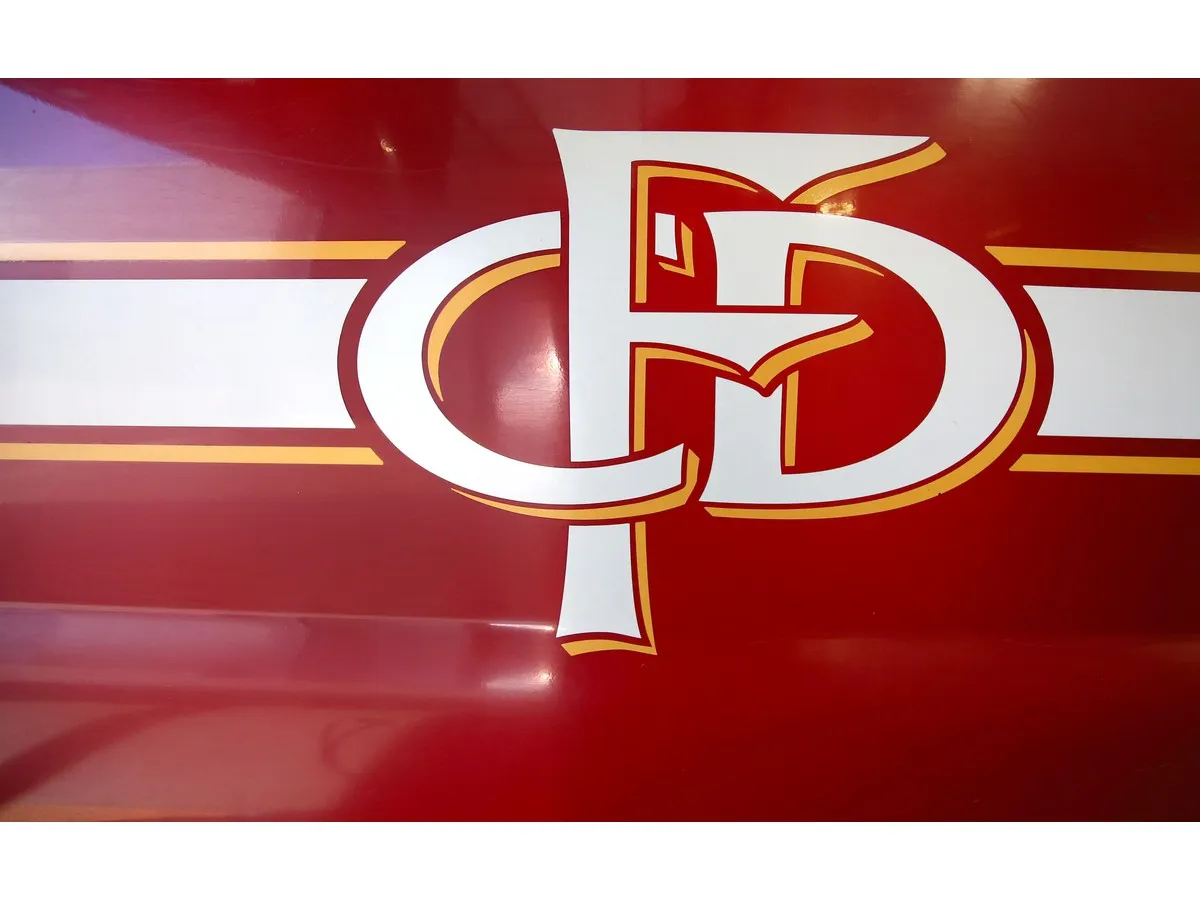 Garage fire contained in northeast Calgary's Cornerstone, two cats rescued