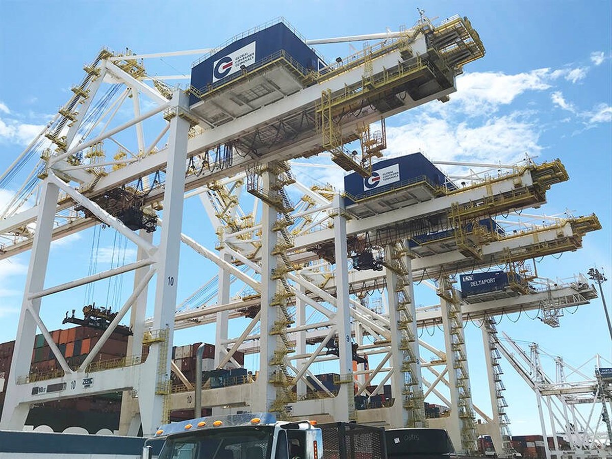 Surrey and White Rock Board of Trade backs Roberts Bank Terminal 2 advancement