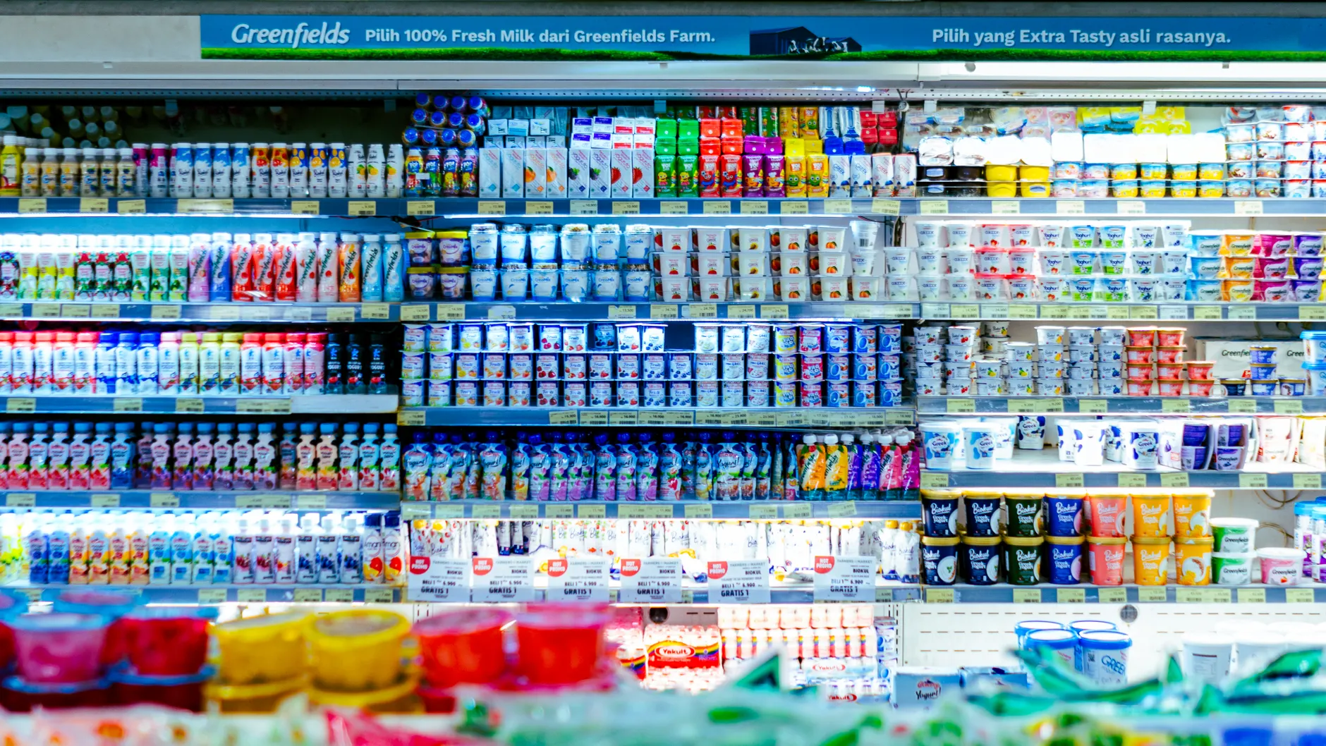 Quebec retailers call on political parties to address shoplifting crisis as theft losses surge