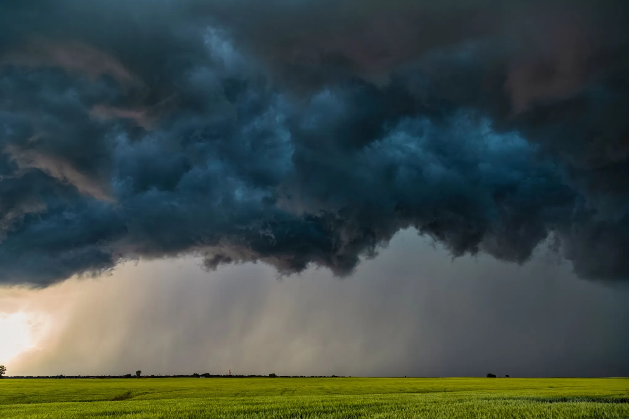 Thunderstorms bring golf-ball hail, heavy rain to Alberta