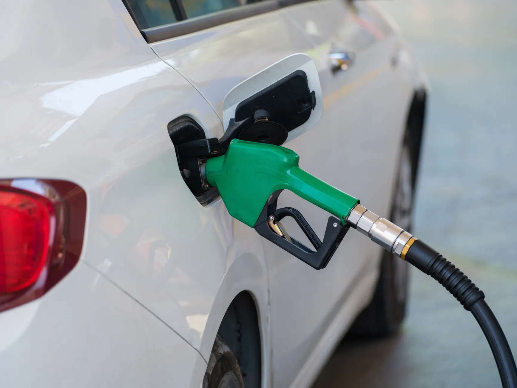 10,000 litres of diesel stolen from three Calgary Mobil stations in weeks