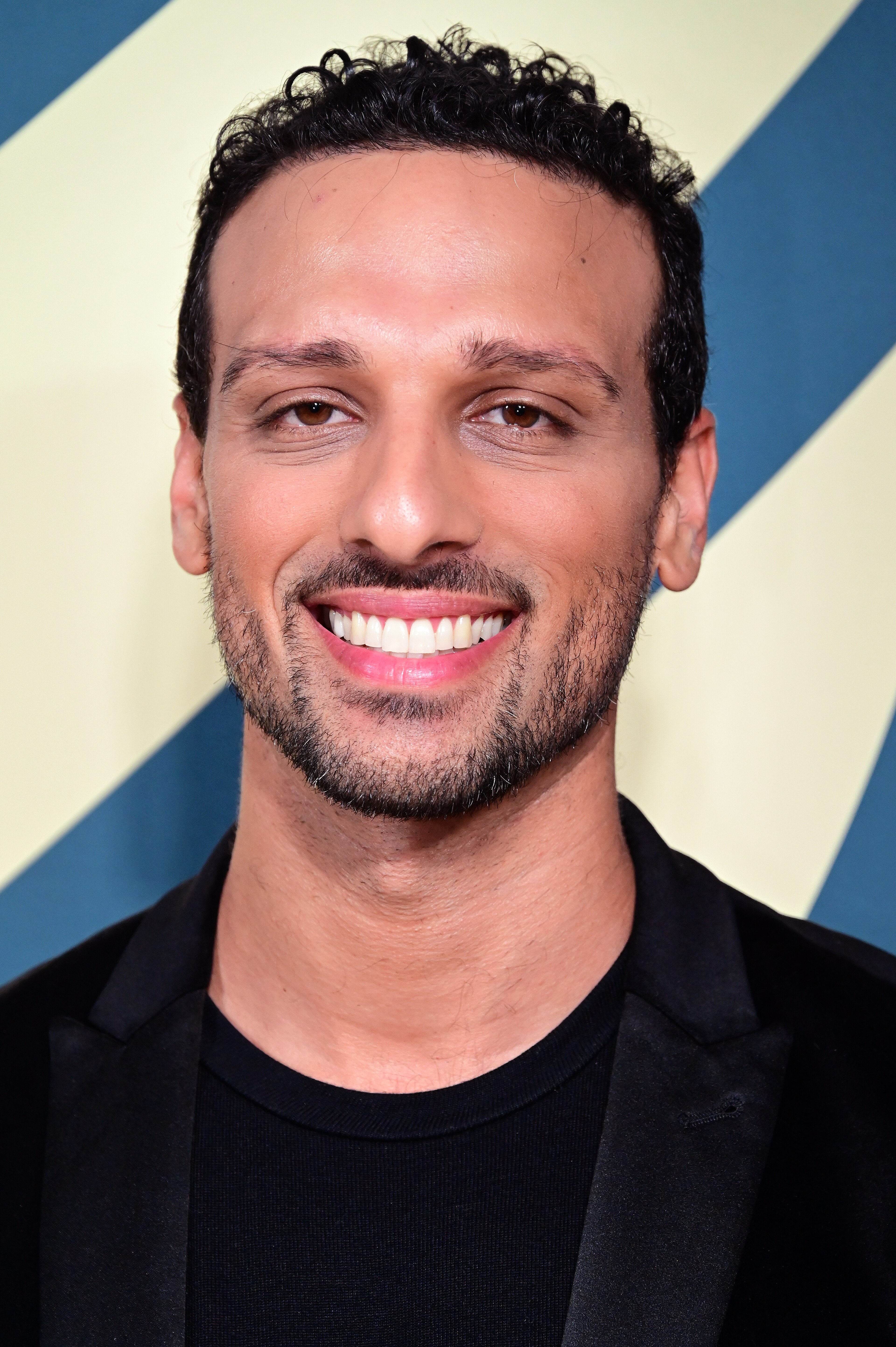 Ari'el Stachel brings his solo show on Arab-Jewish identity to Vancouver's Chutzpah! Festival