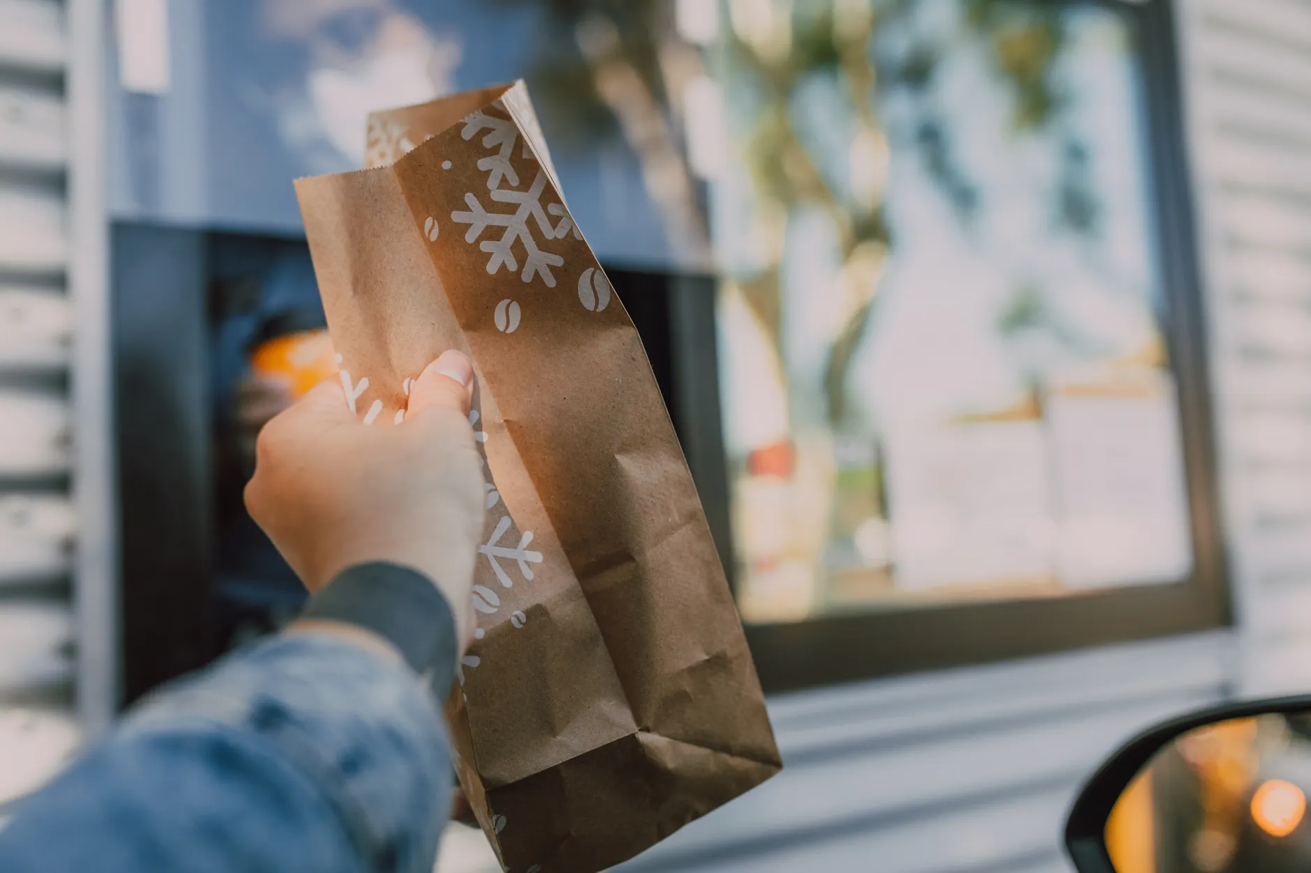 Dunkin' scouting North Shore suburbs for new Quebec locations with drive-thru focus