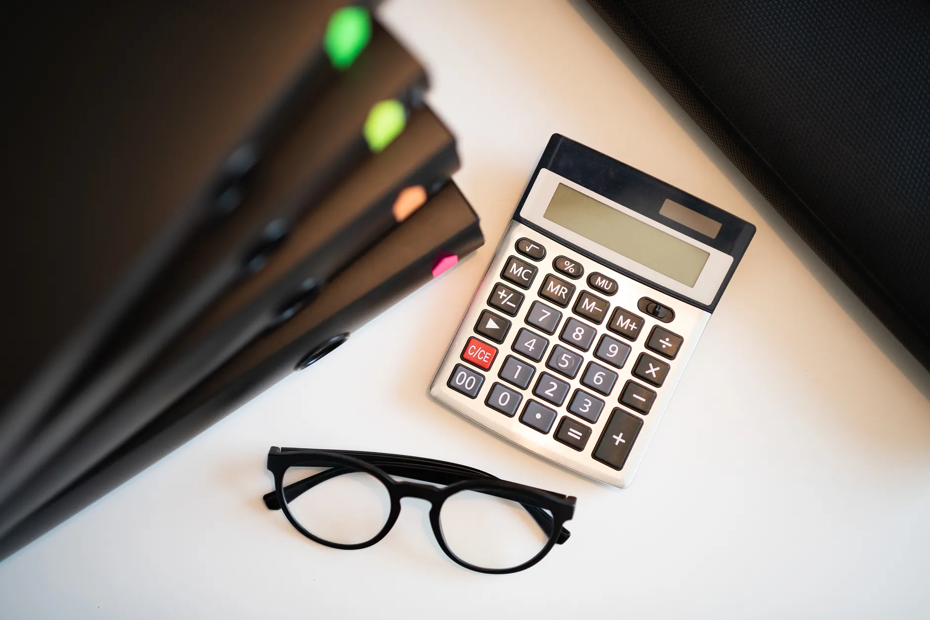 Toronto financial planner faces police calls amid failed loan guarantees, suspended certification
