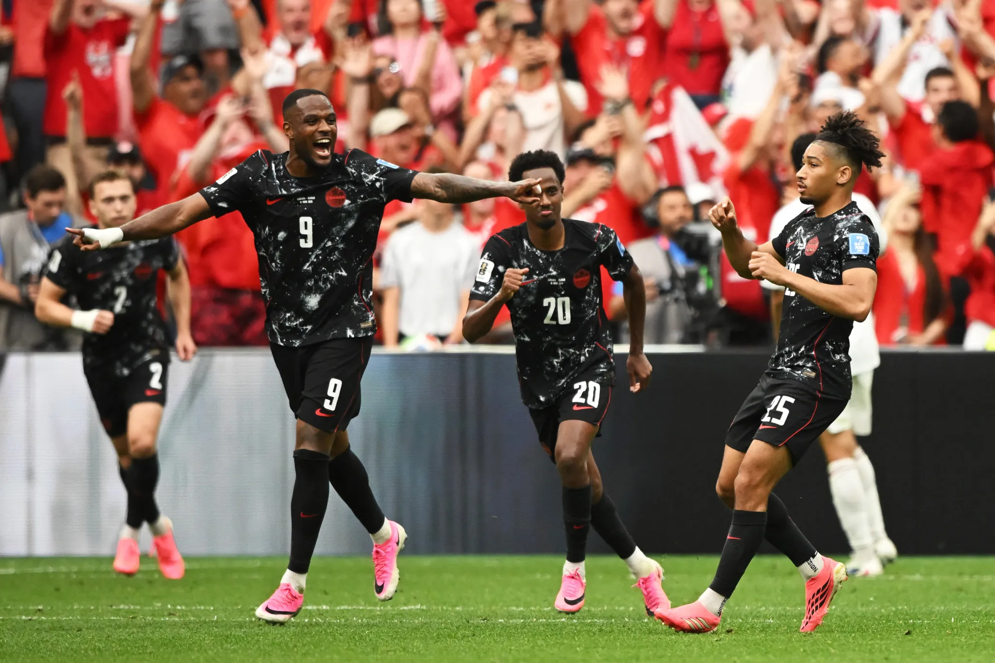 Canada wins first men's World Cup match, 6-0 over Qatar