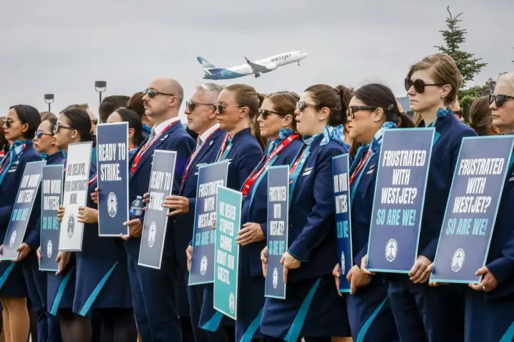 WestJet flight attendants vote 99.4% to authorize strike beginning August 2