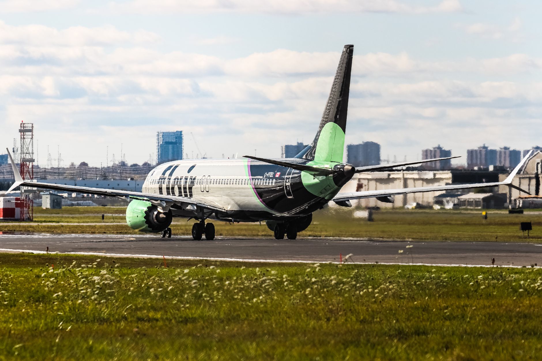 Flair Airlines ordered to pay Vancouver passenger $606 for lost jewelry from checked bag