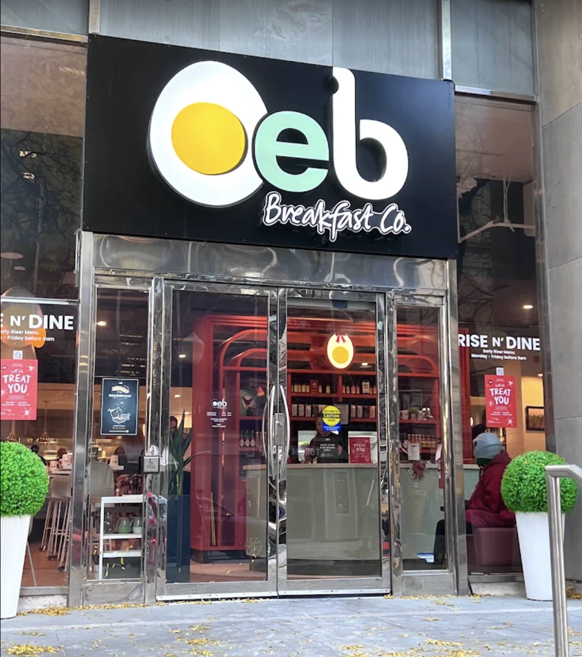 OEB Liberty Village Closes After Health Inspection