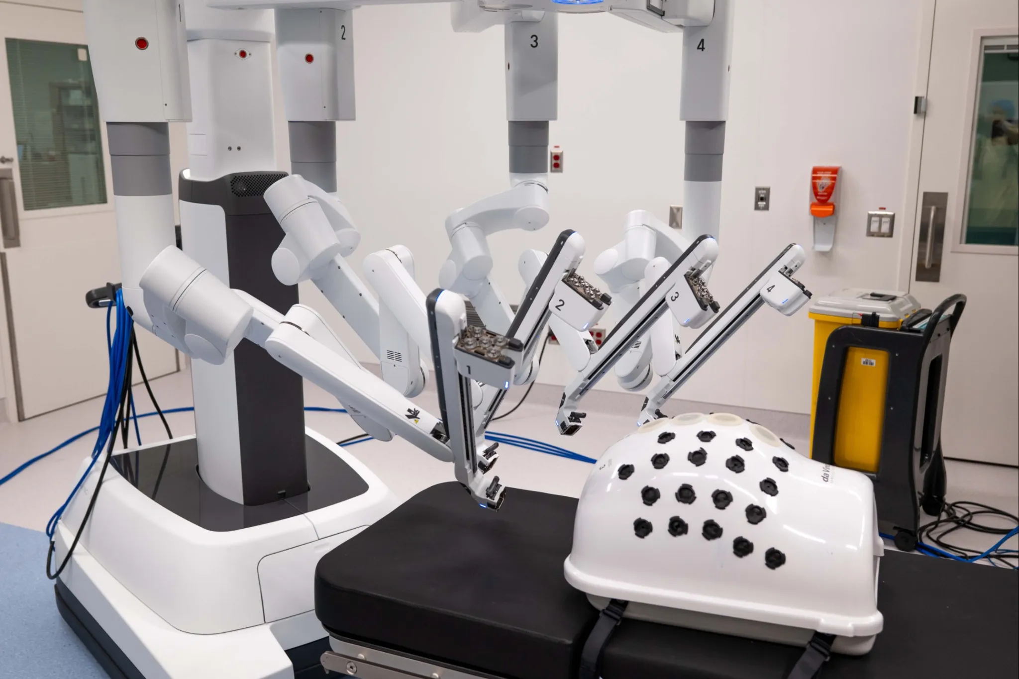 Fraser Health performs first robotic-assisted surgery at Surrey Memorial