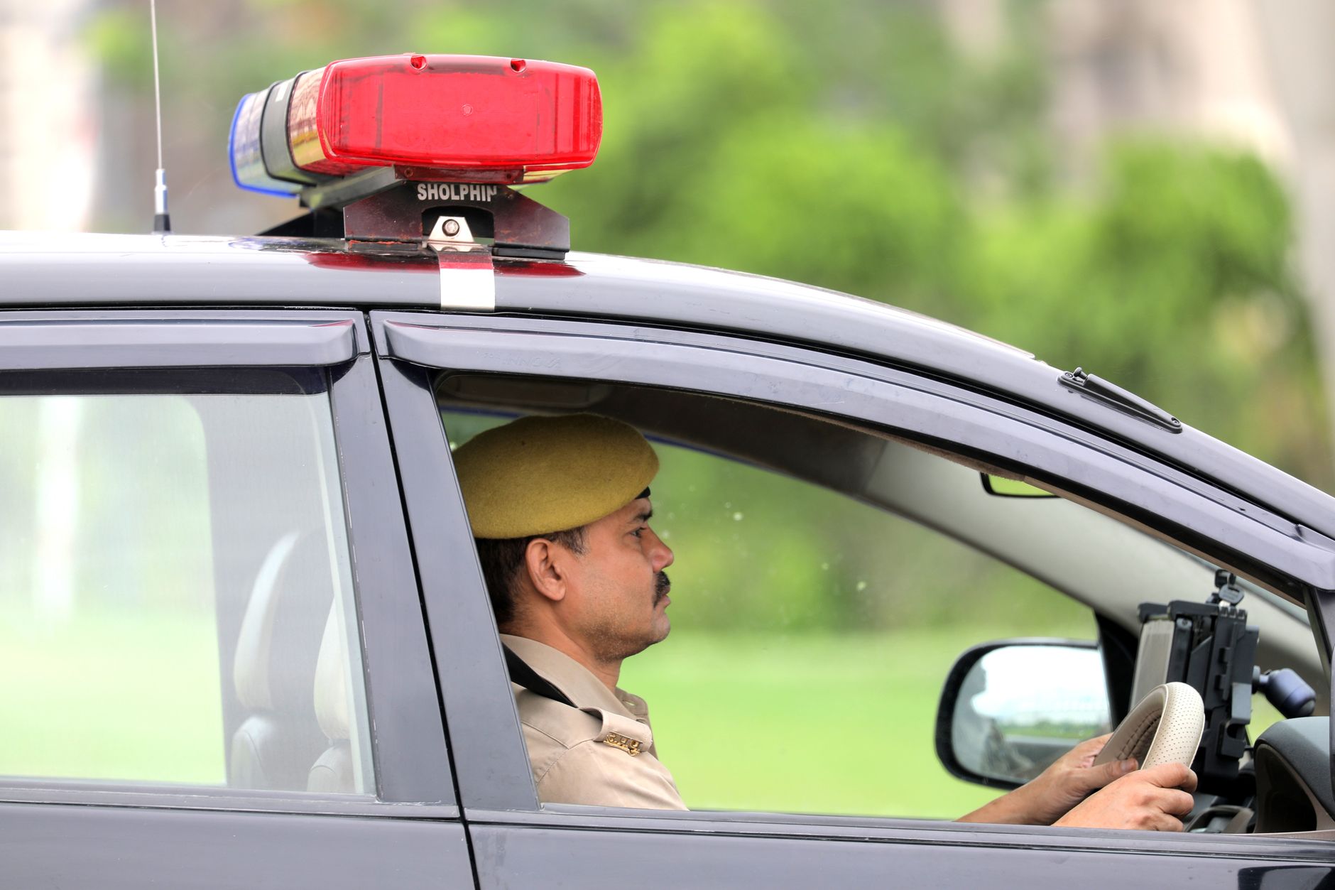 Quebec police and traffic wardens launch province-wide safety operation through October 22