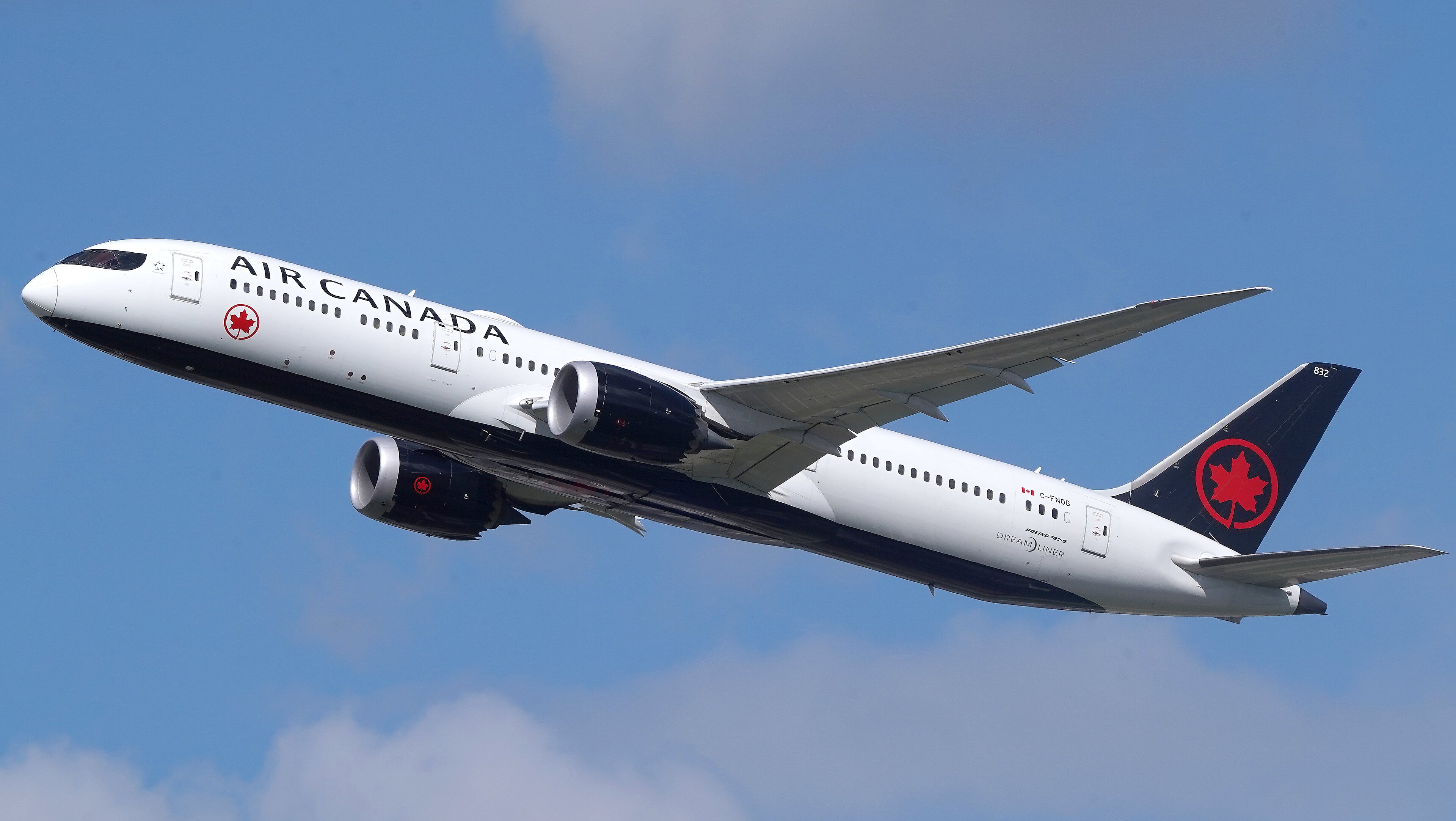 Air Canada pilots on what makes flying to Vancouver so awesome