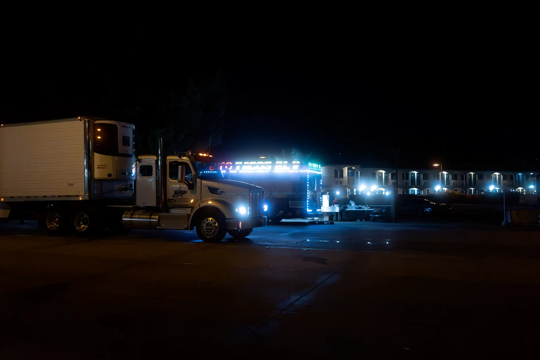 19 trucks pulled off road after OPS-led safety blitz in south Ottawa
