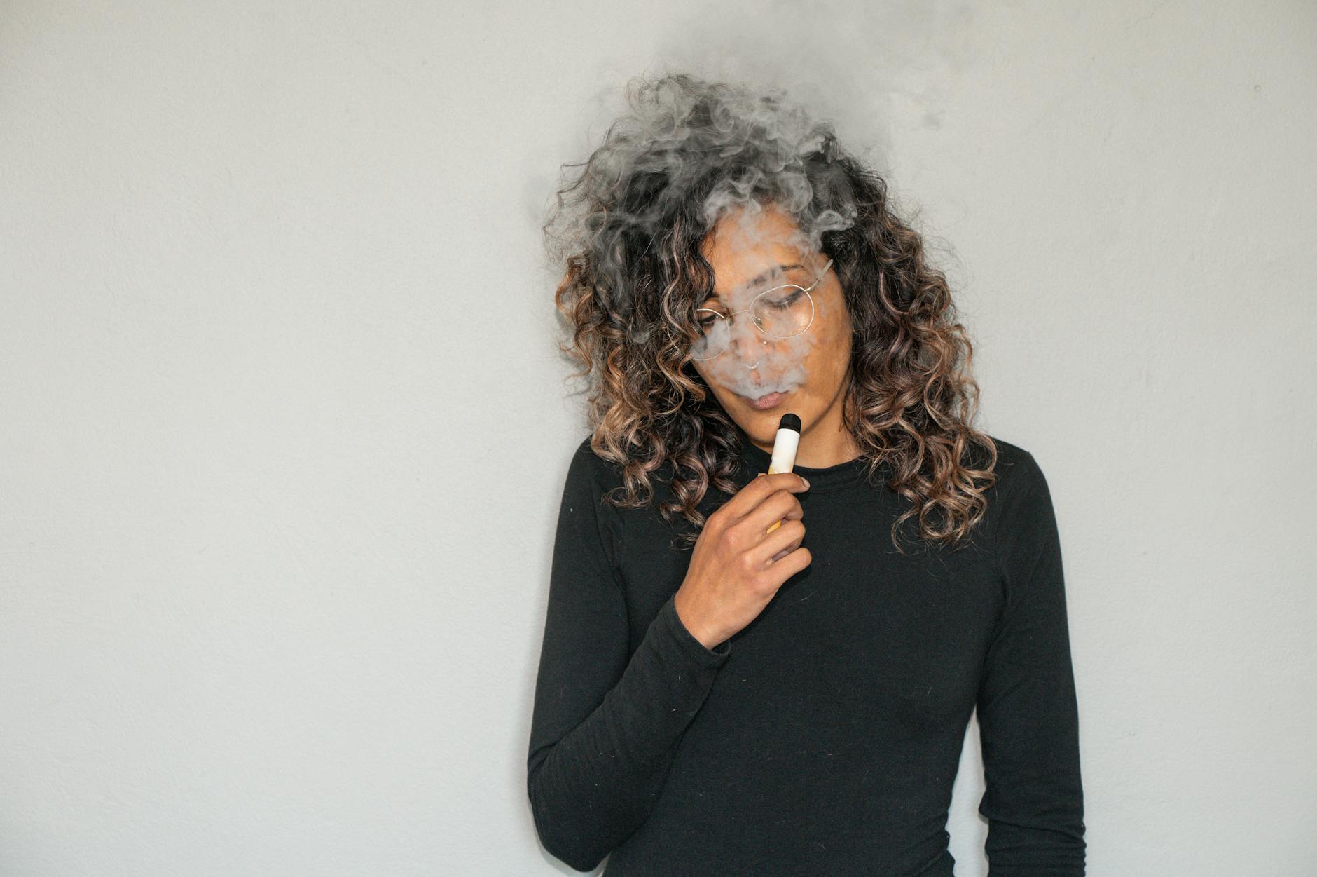 Vaping carries same lung damage as smoking: U of A study