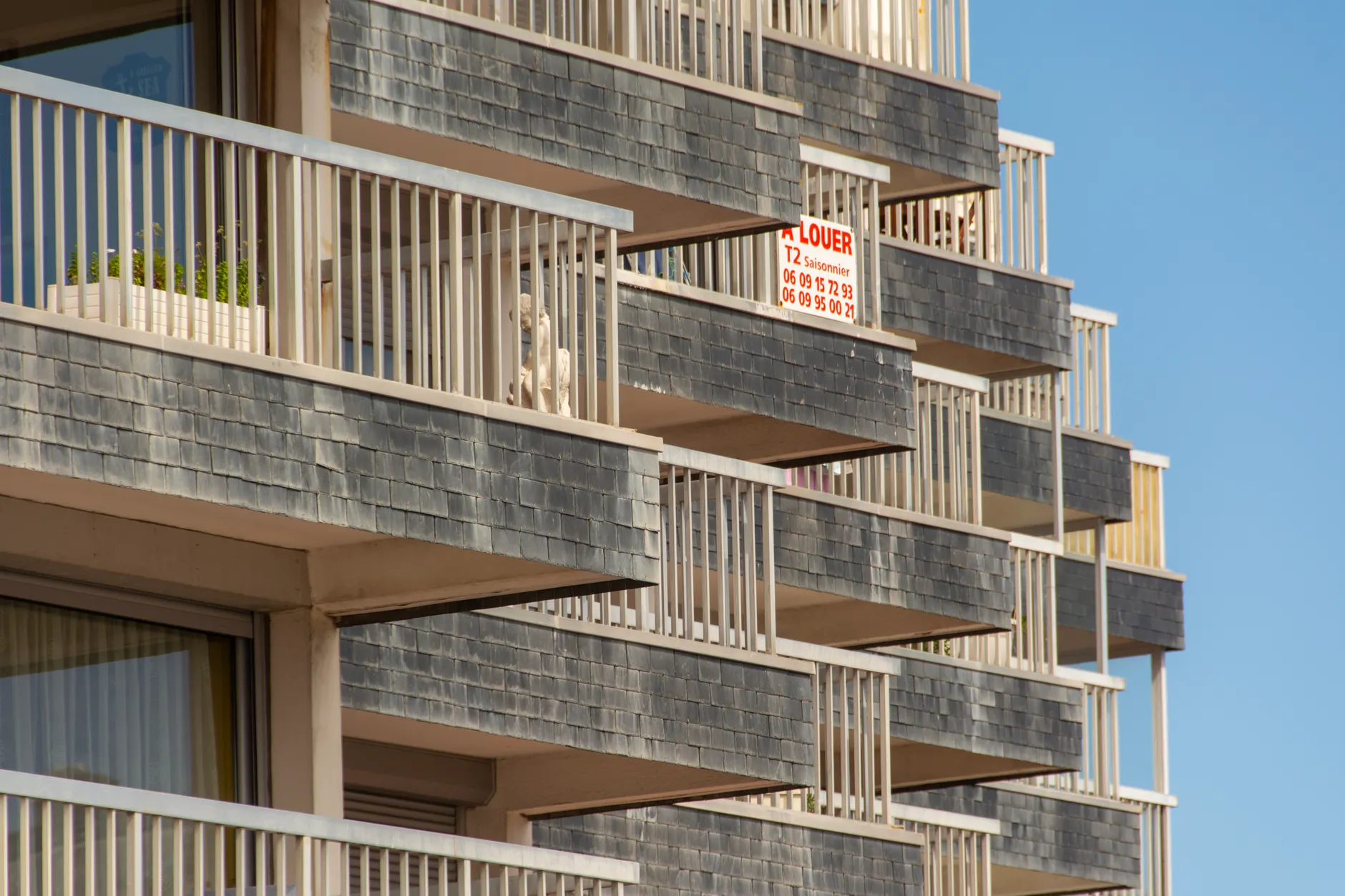 Metro Vancouver rents tick up month-over-month after months of consecutive declines