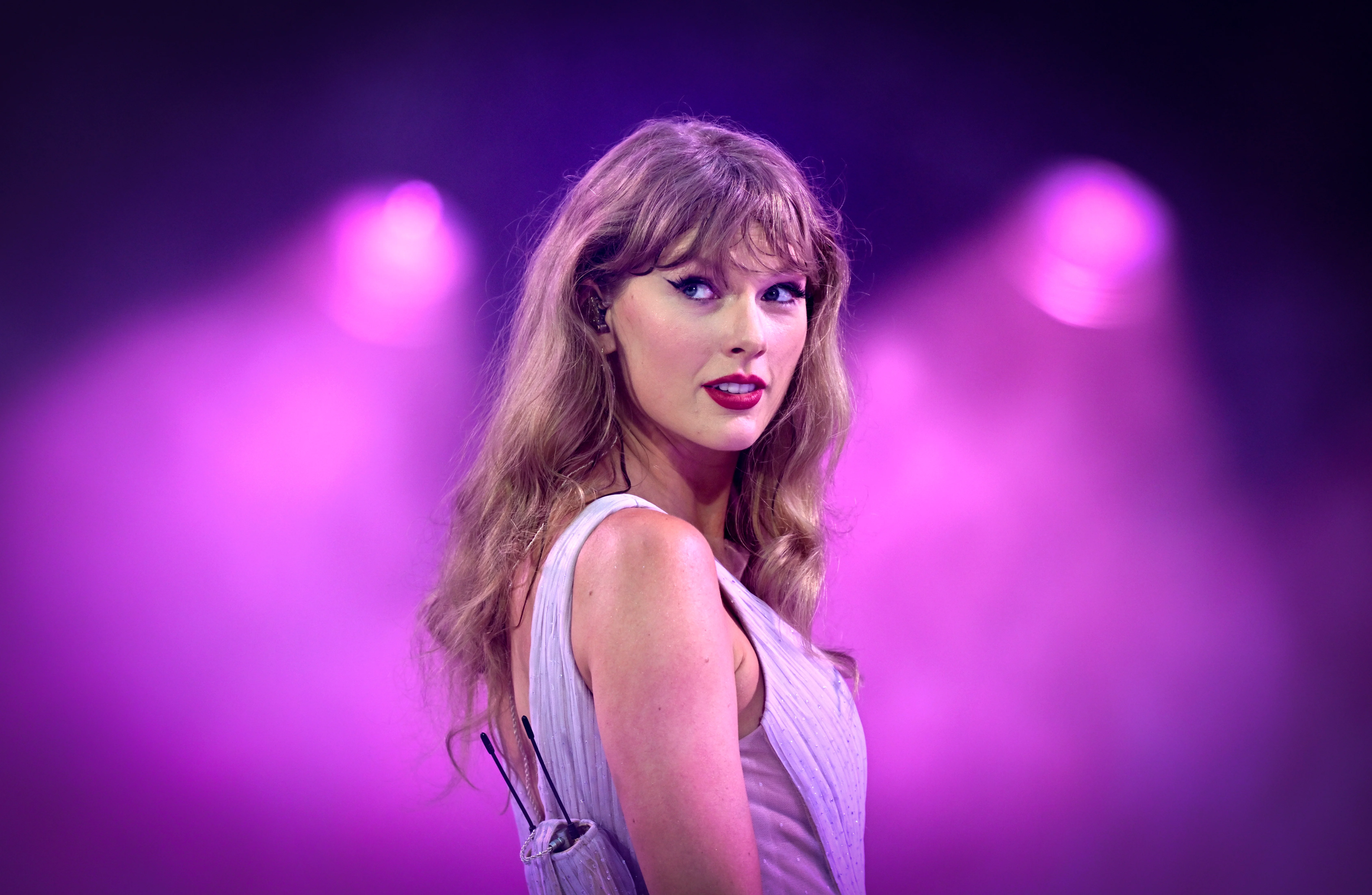 Ontario couple guilty of defrauding 107 Taylor Swift ticket buyers for $265,000