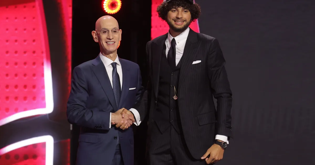 Raptors draft 6-foot-8 forward to address rebounding gap