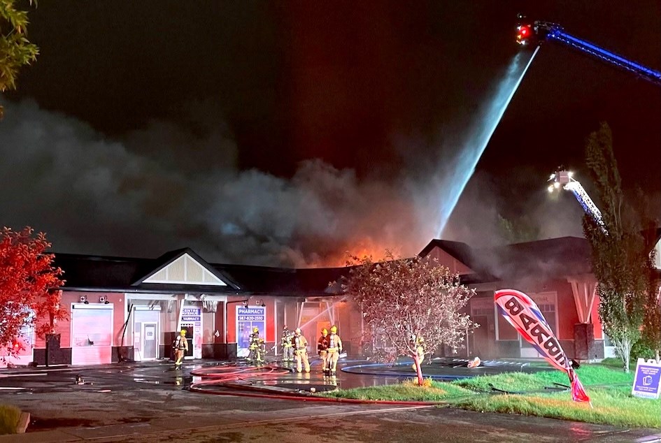Airdrie fire department extinguishes major commercial structure fire