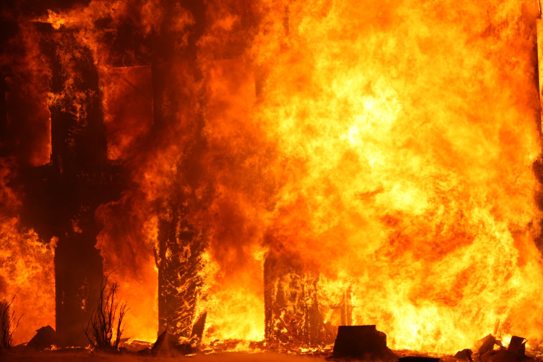 Man charged with arson in Ajax fire that damaged multiple homes on Rossland Road West
