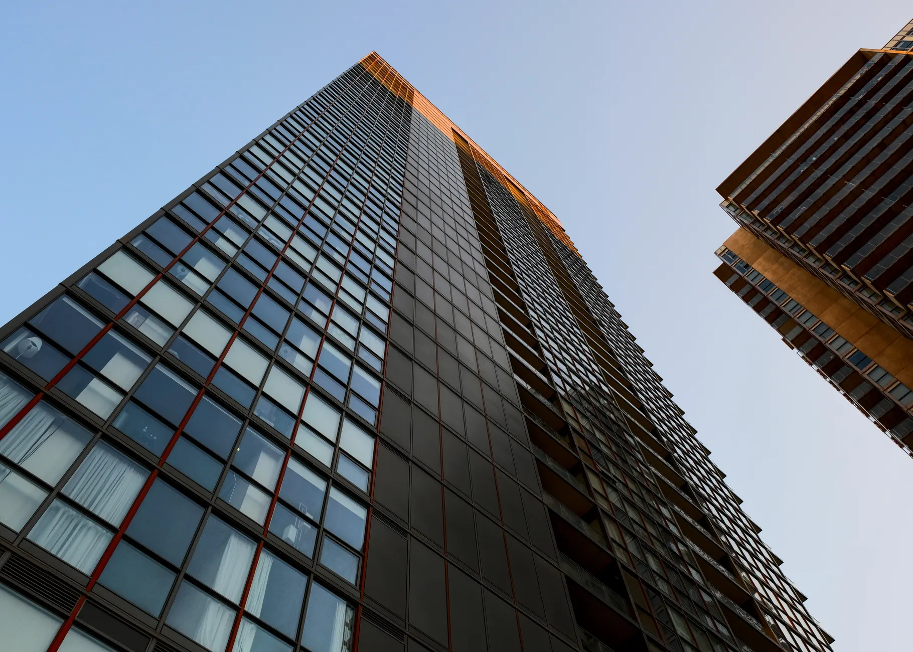 Leston Holdings acquires 26-storey Pinnacle Tower for $61 million, pledges tenant protections