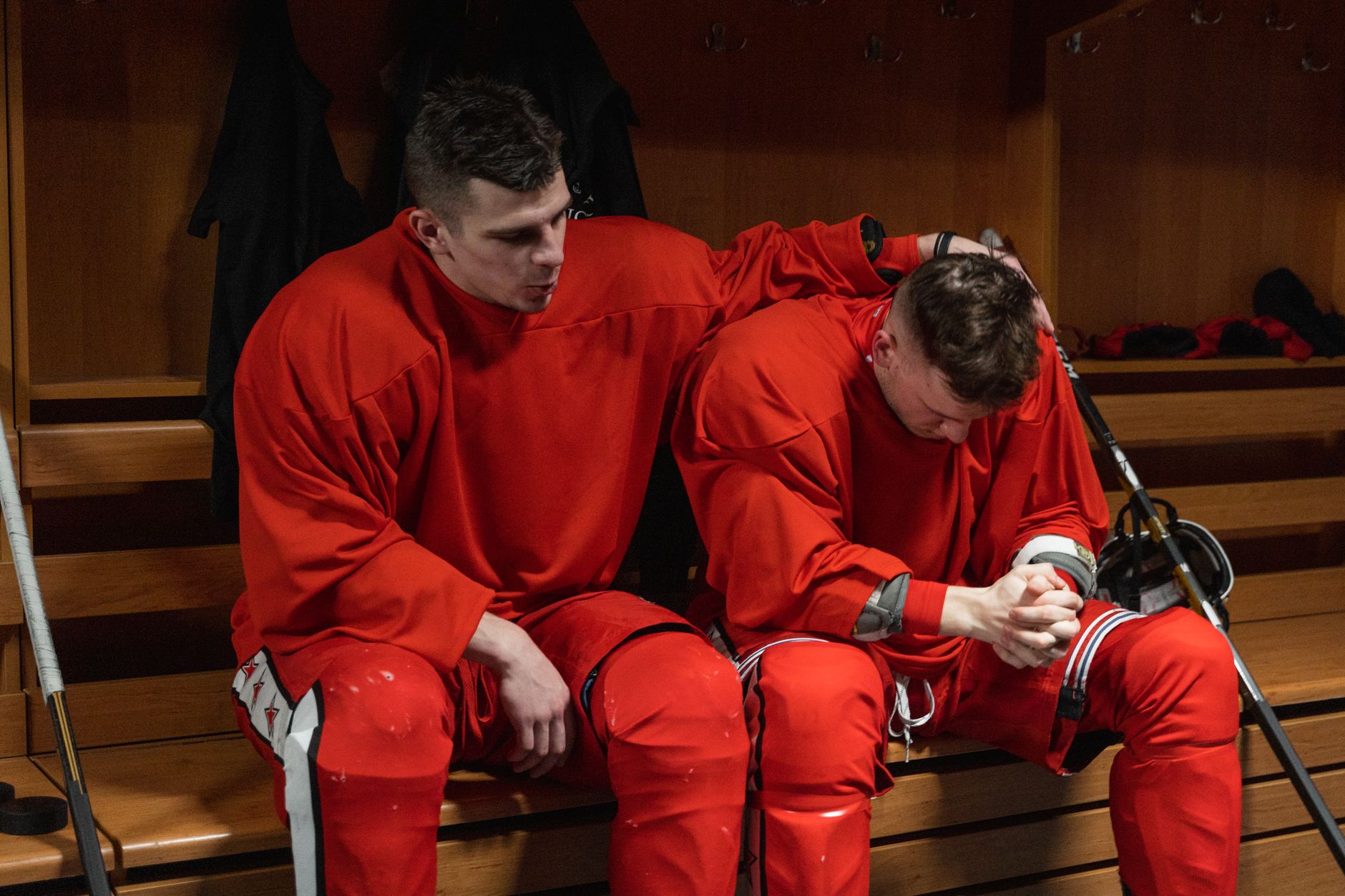 Senators survive Rangers rally to improve to 8-4 with Batherson's hat-trick