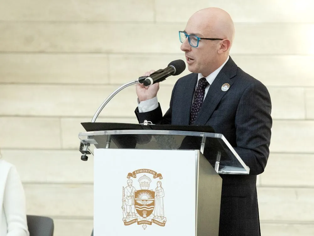 Edmonton mayor calls nine immigration referendum questions racist, urges 'no' votes