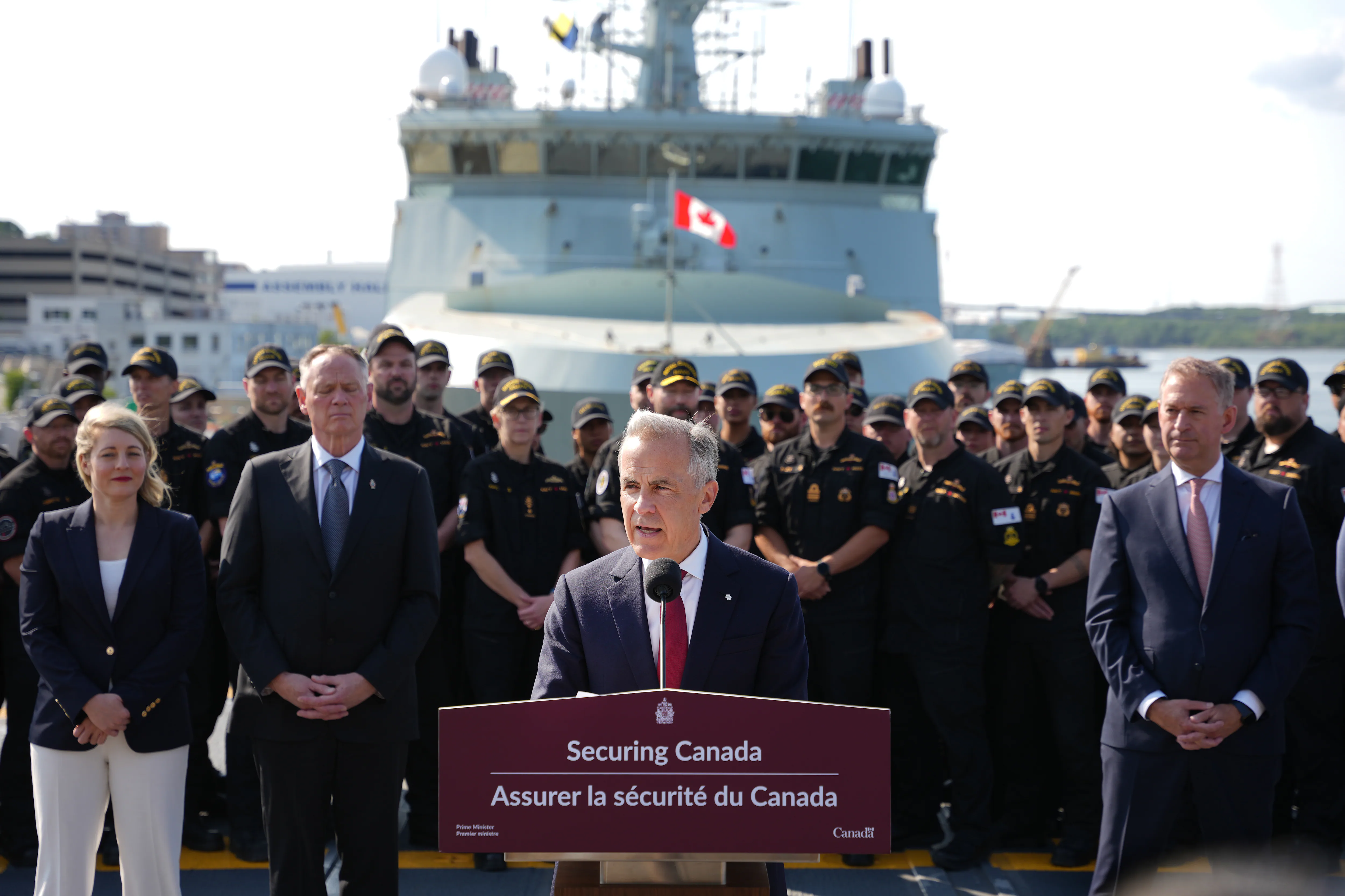 Canada's first significant submarine fleet will be built by German shipbuilder TKMS