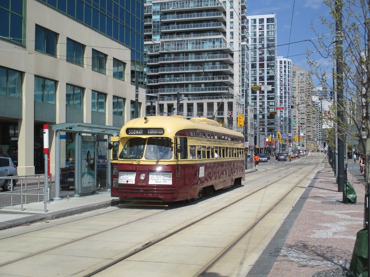 Man wanted after stabbing at Toronto waterfront in suspected hate-motivated attack