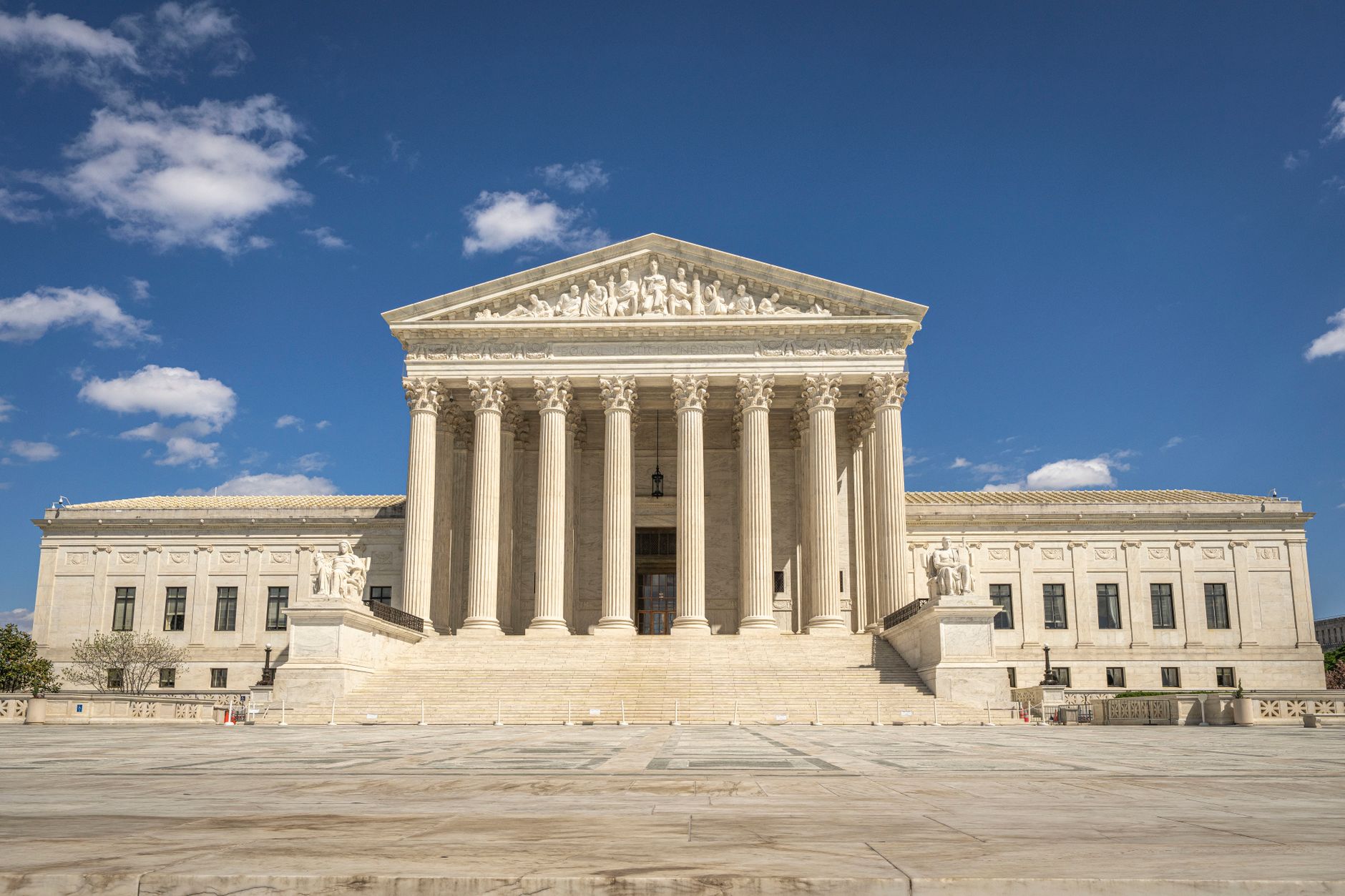 Supreme Court of Canada to hear case on requiring oath to the Crown for lawyer admission