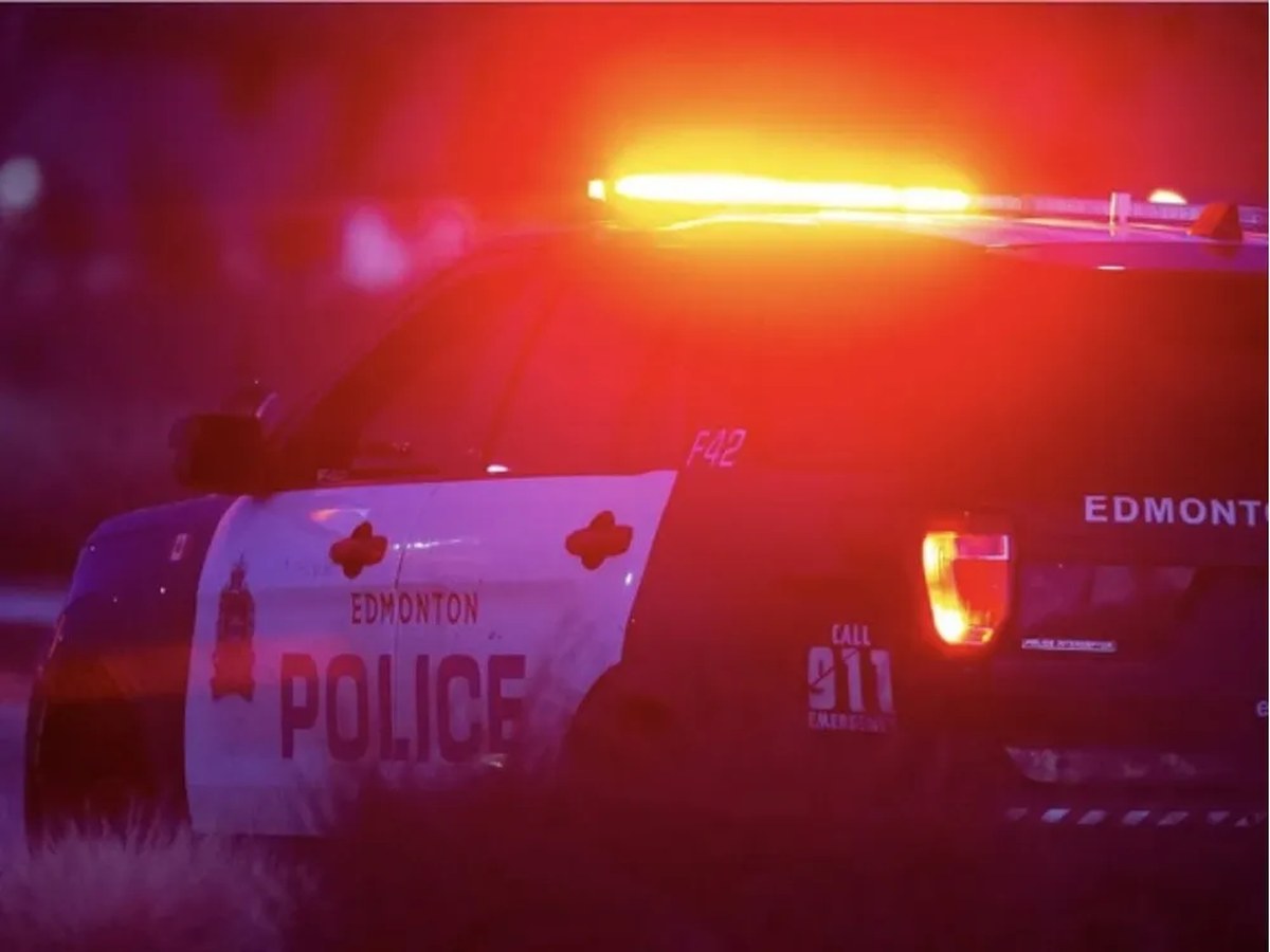 Man charged after unprovoked knife attack in Mill Woods
