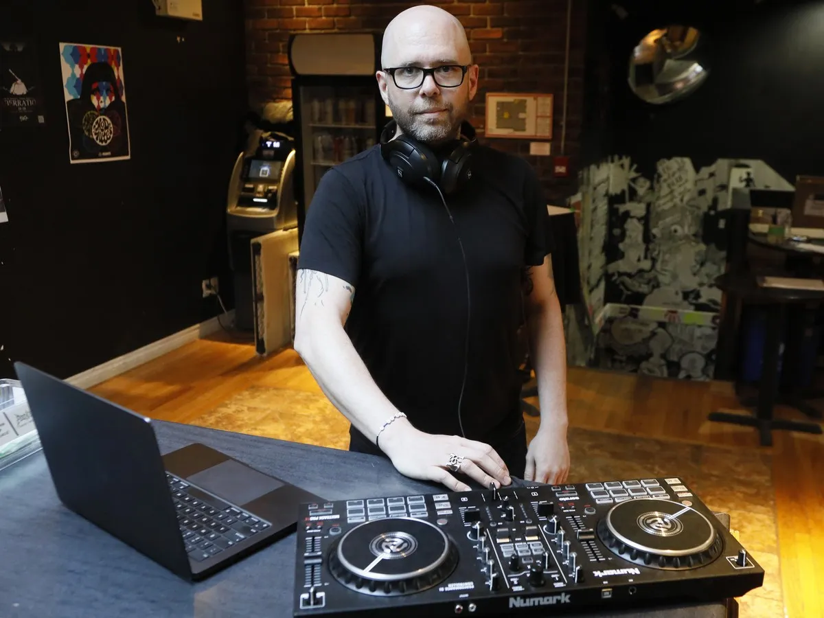 Ottawa's early-show trend is reshaping nightlife