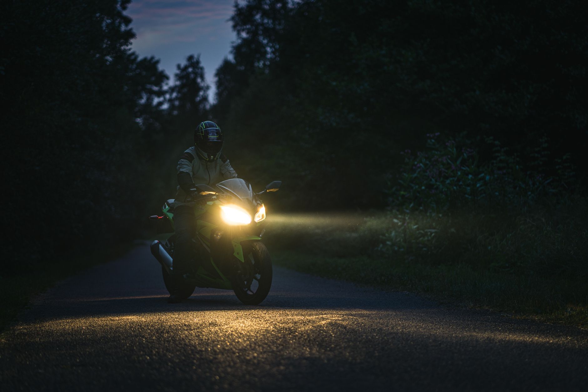 Man in his 40s killed in motorcycle crash near Osgoode