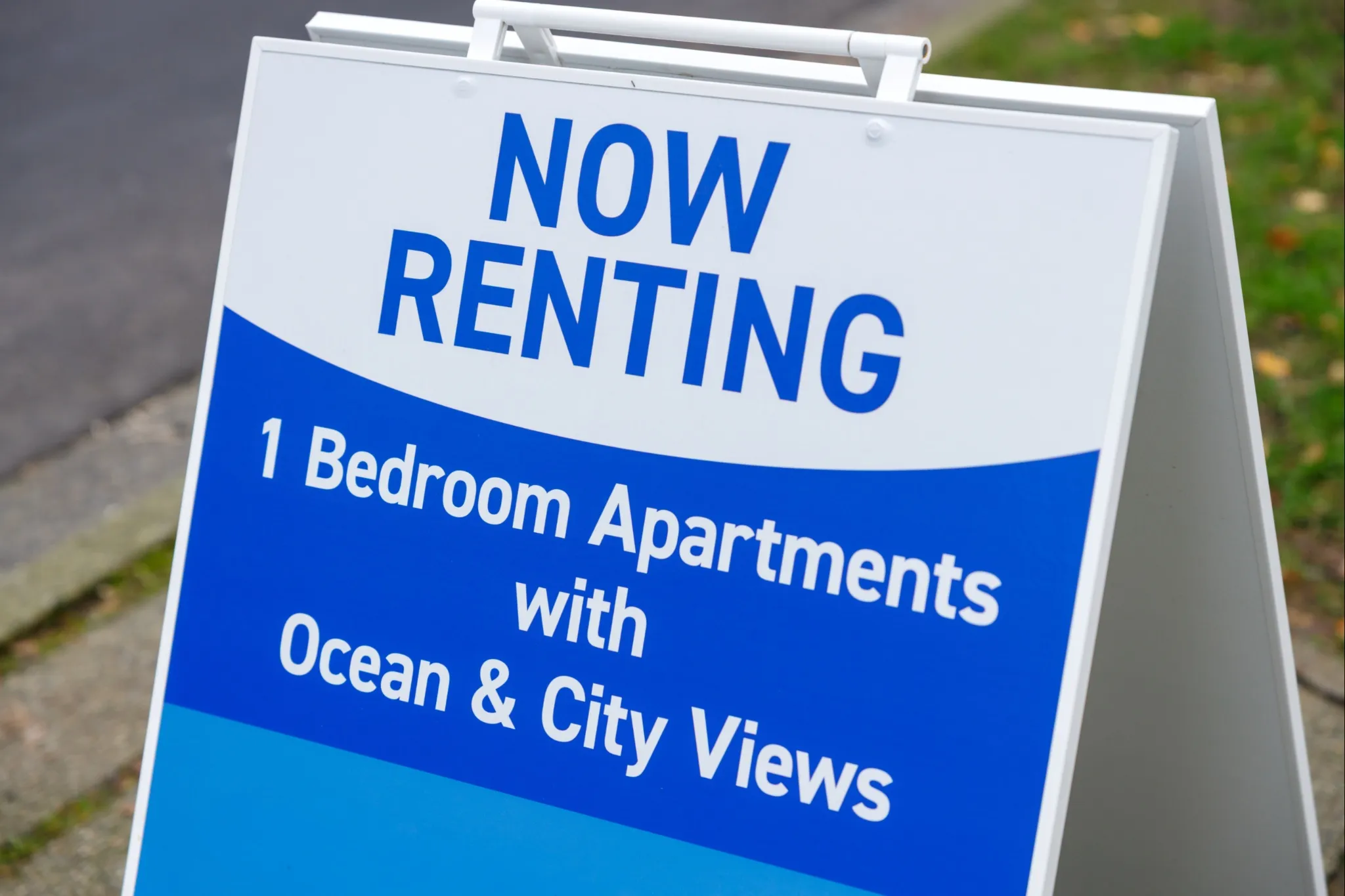 Metro Vancouver rents tick up month-over-month after months of consecutive declines