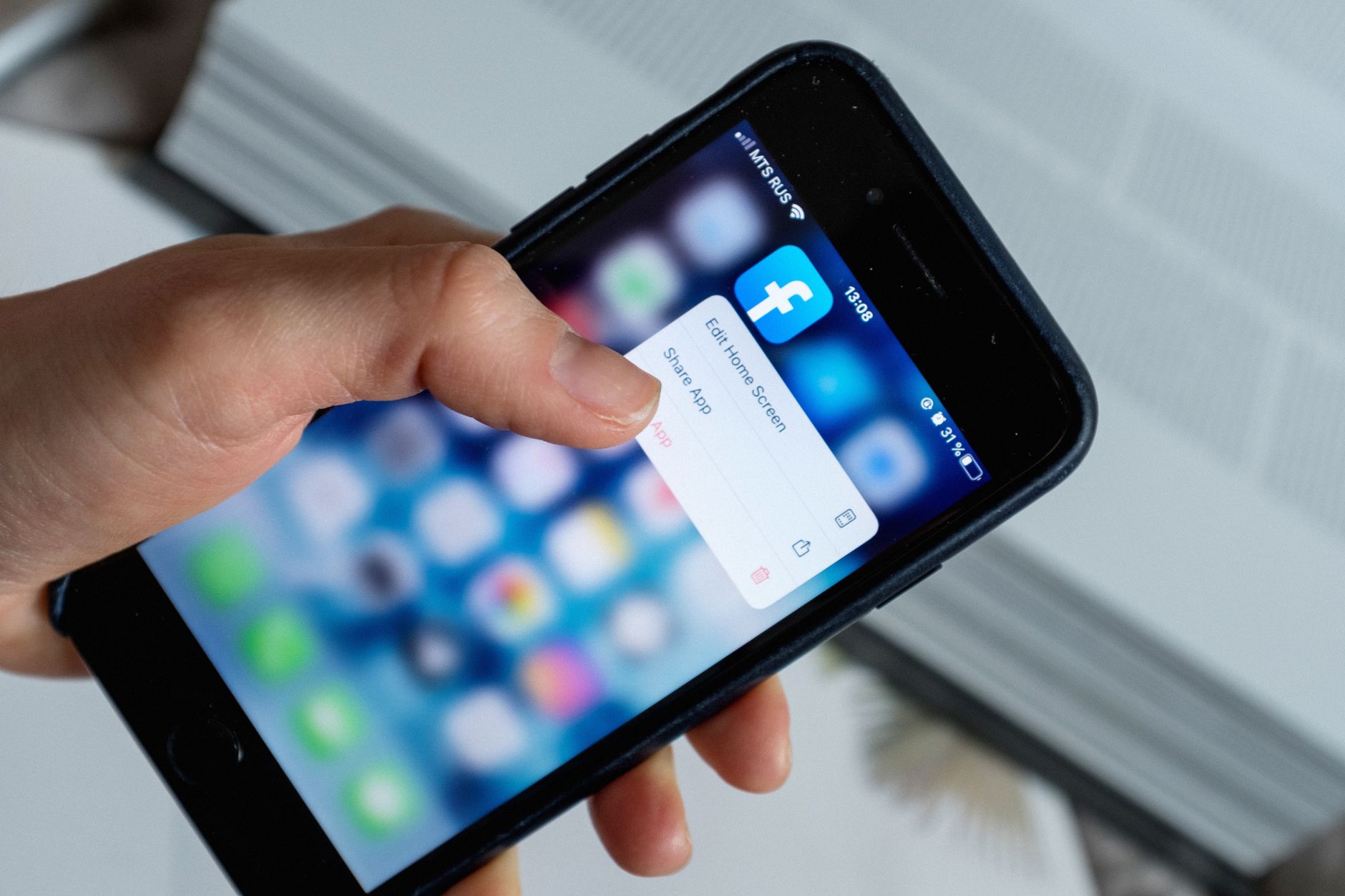 Ottawa weighs age-verification options for social media as France's court strikes down ban